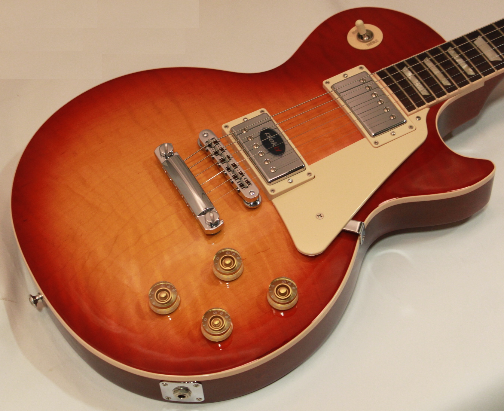Les Paul Traditional - Heritage Cherry Sunburst