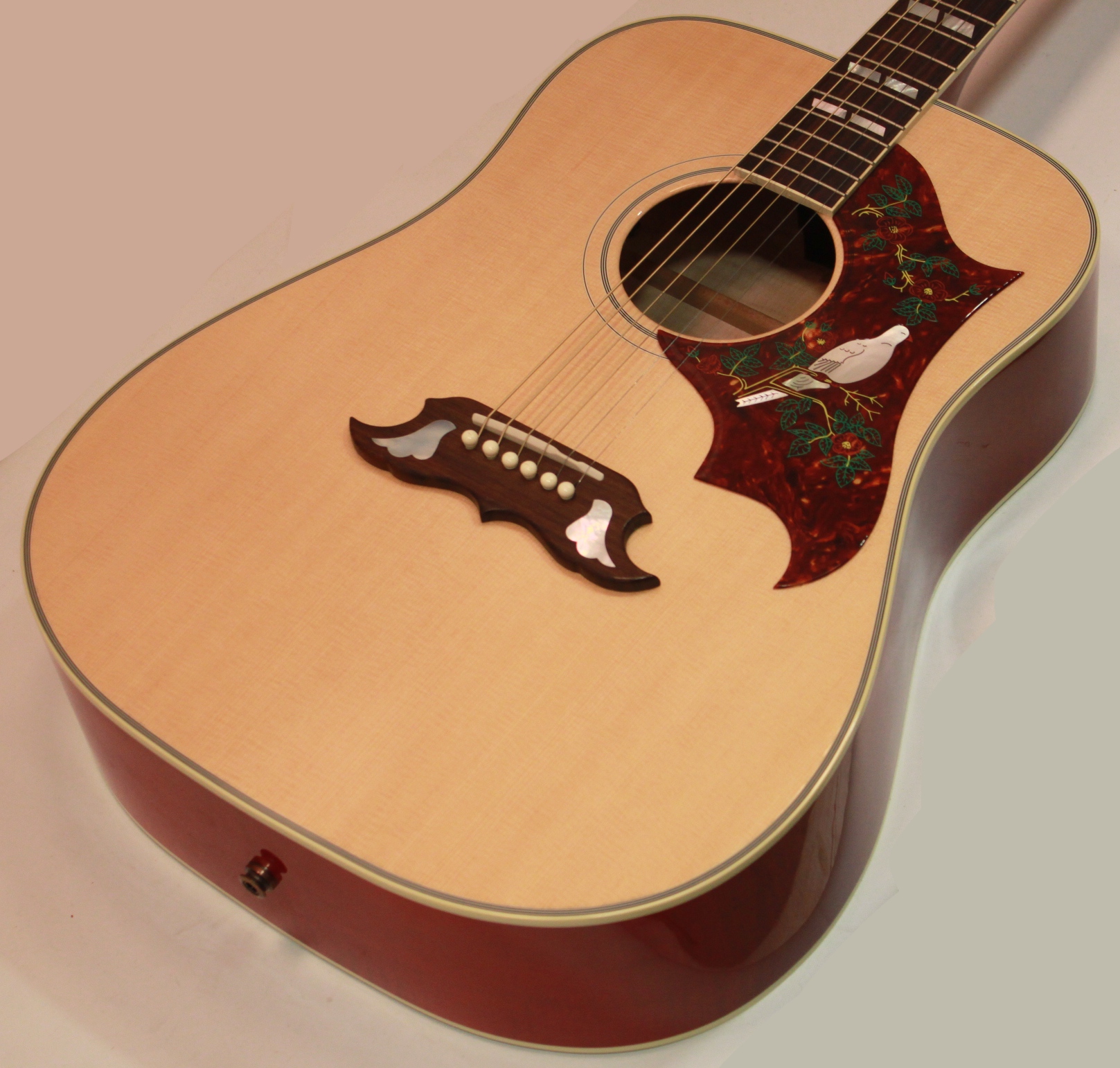 Gibson Modern Classic Dove